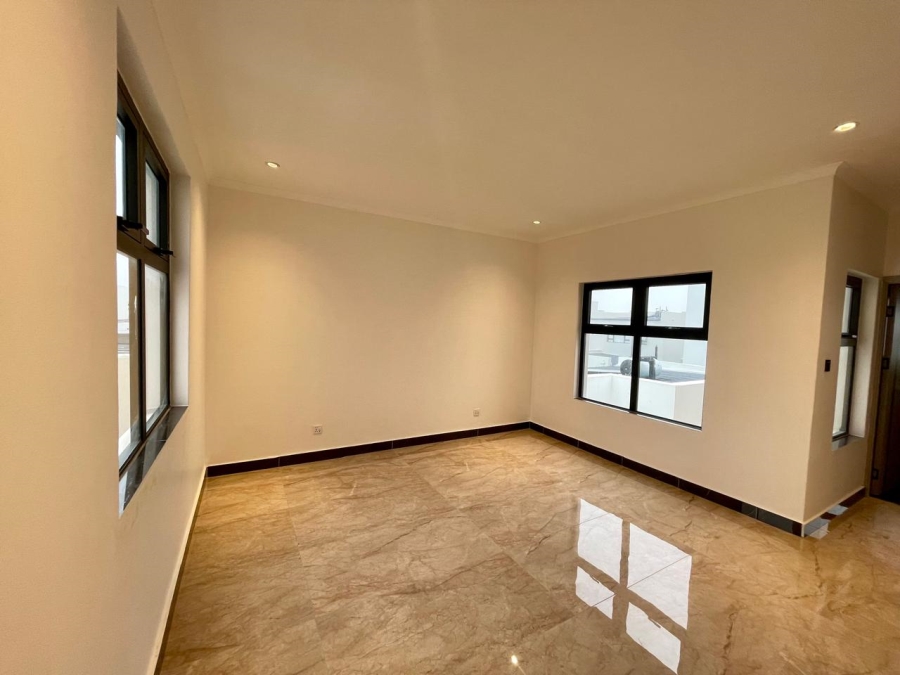 3 Bedroom Property for Sale in Sandown Western Cape
